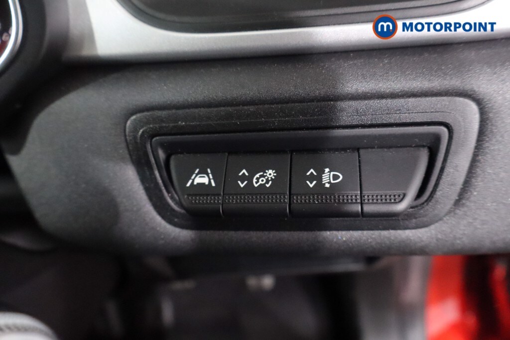 Used Renault Captur for sale - 77760188: Photo 25