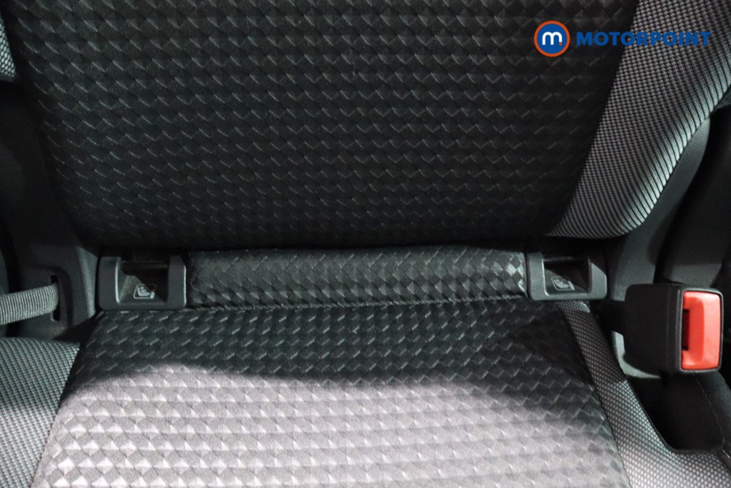 Used Volkswagen Tiguan 2021 for sale - 76147000: Photo 36