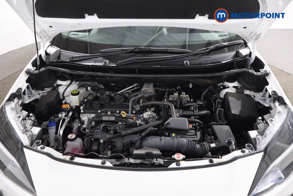Used Toyota Yaris Cross 2024 for sale - 76330200: Photo 39