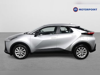 Used Toyota C-HR 2024 for sale - 76612041: Photo