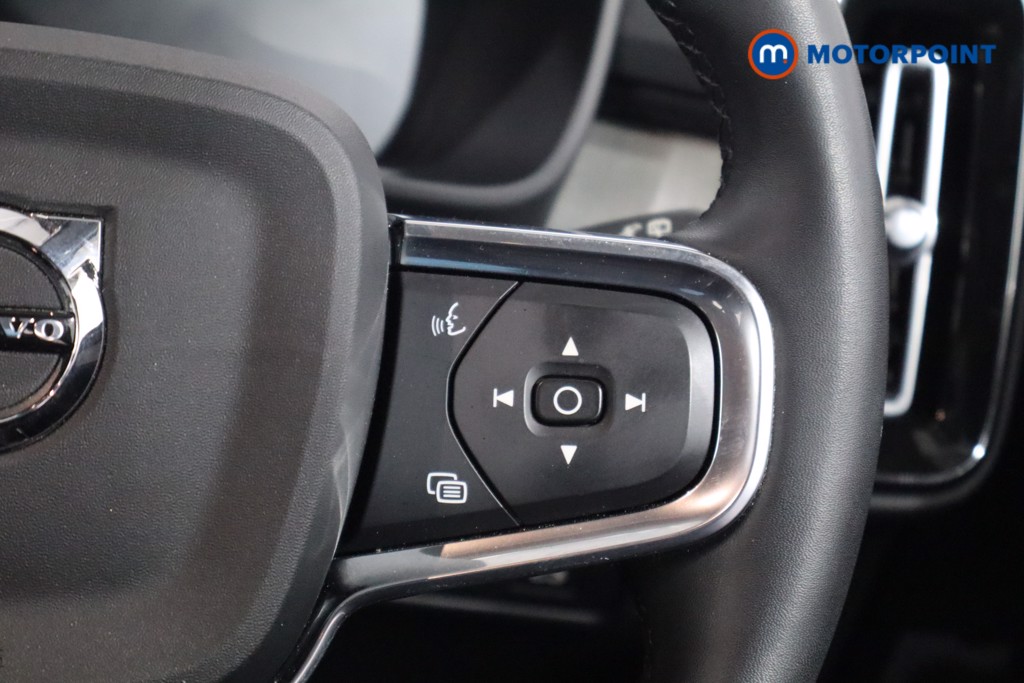 Used Volvo XC40 2021 for sale - 76710338: Photo 11