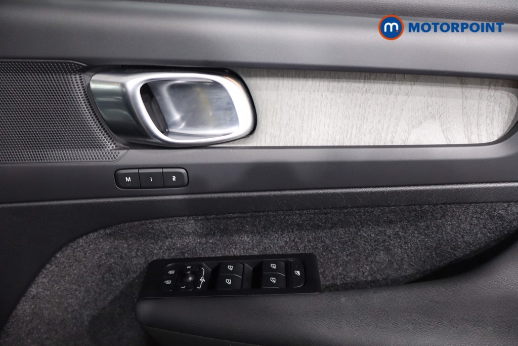 Used Volvo XC40 2021 for sale - 76710338: Photo 18