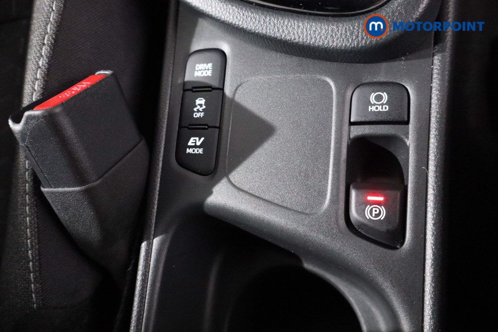 Used Toyota Yaris Cross 2025 for sale - 77136540: Photo 30