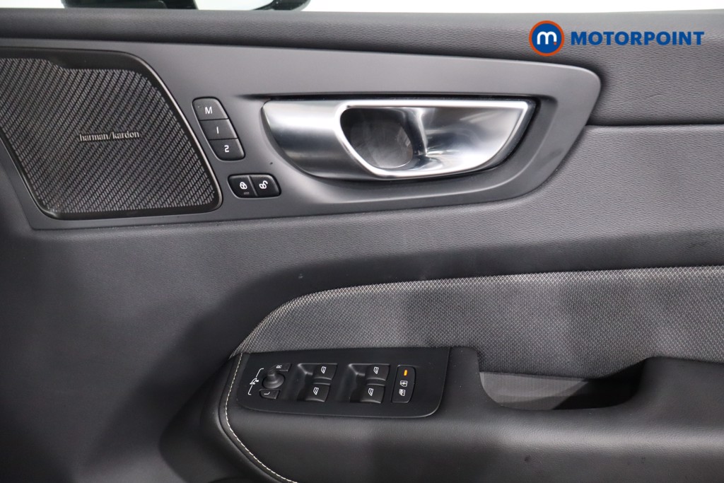 Used Volvo XC60 2025 for sale - 76650729: Photo 19