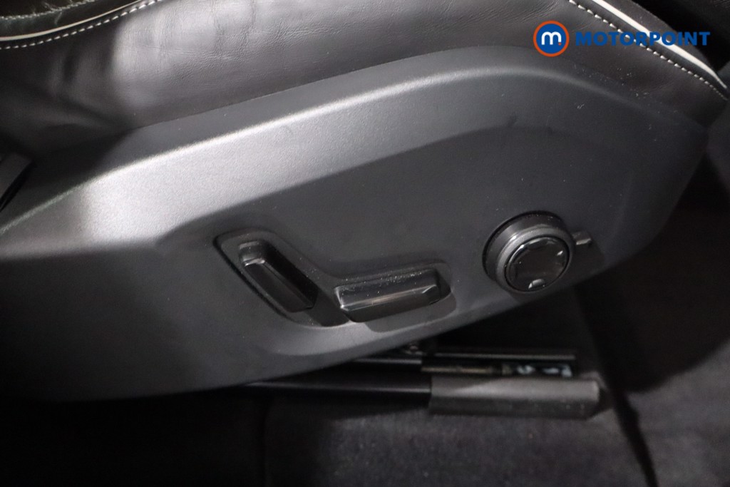 Used Volvo XC60 2025 for sale - 76650729: Photo 20