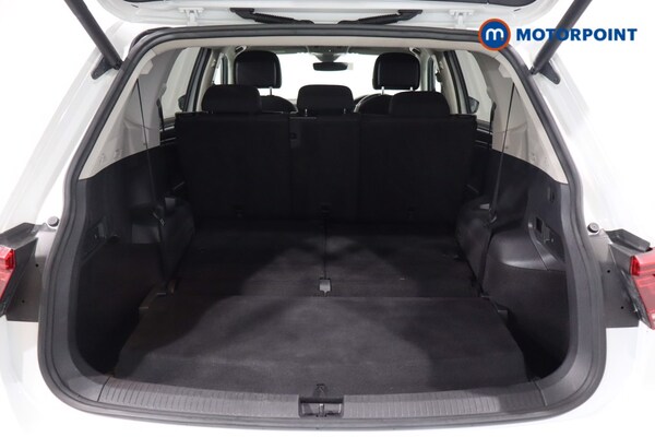 Used Volkswagen Tiguan Allspace 2021 for sale - 76191770: Photo 48