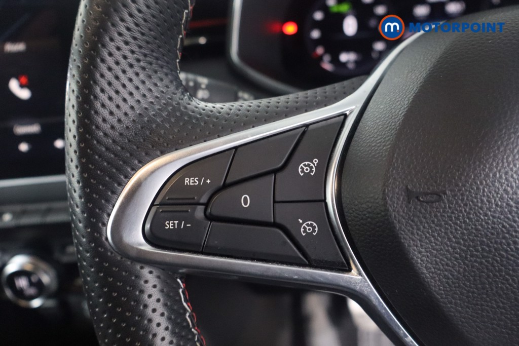 Used Renault Clio 2023 for sale - 77297651: Photo 15