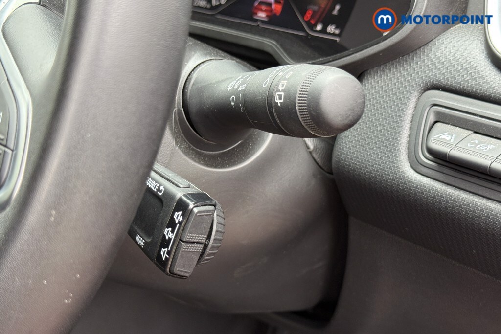 Used Renault Clio 2023 for sale - 76862603: Photo 24