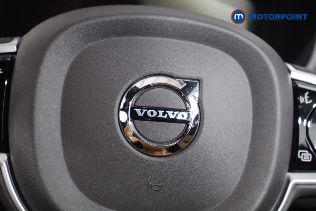 Used Volvo XC60 2021 for sale - 76693769: Photo 24