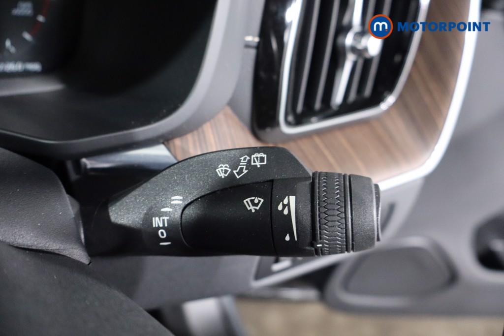 Used Volvo XC60 2021 for sale - 76693769: Photo 25