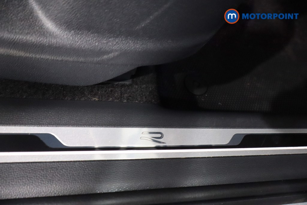 Used Volkswagen Tiguan 2023 for sale - 76649011: Photo 31