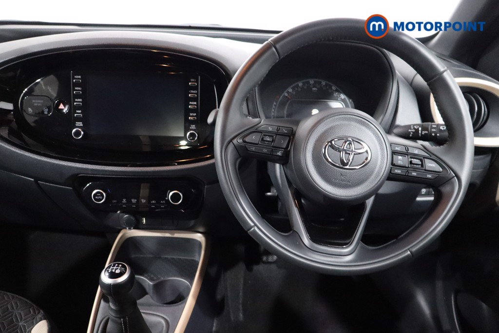 Used Toyota Aygo X 2023 for sale - 76453102: Photo 11