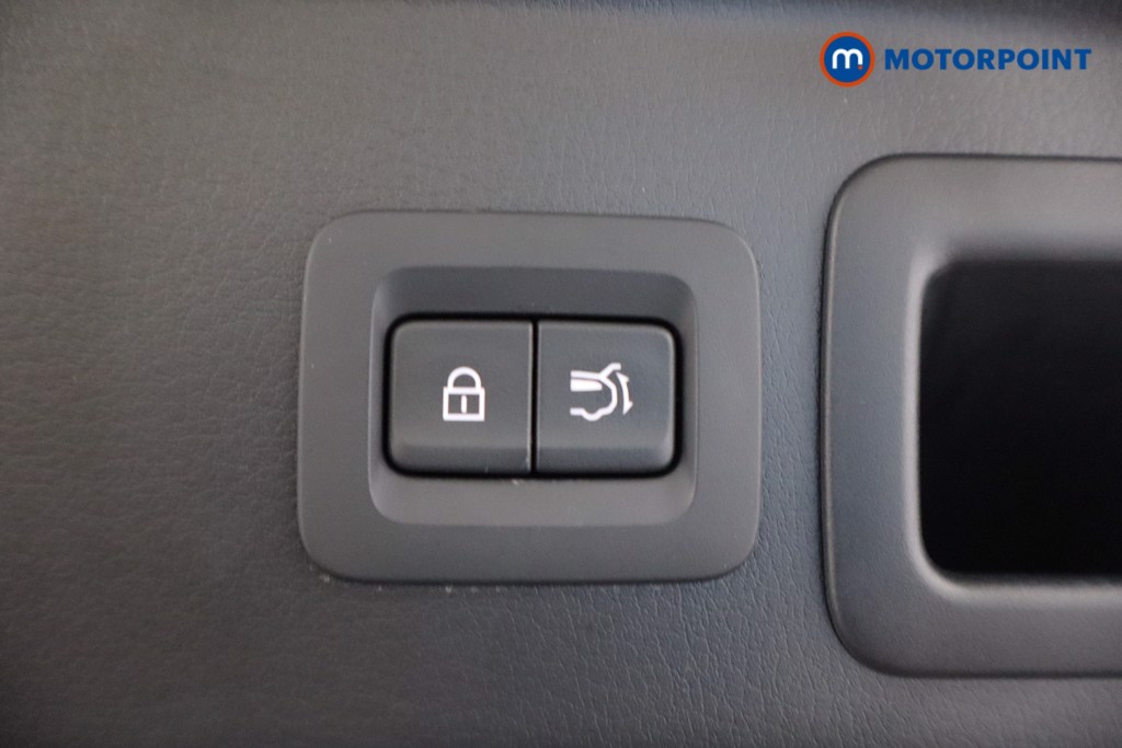 Used Mazda CX-30 2024 for sale - 76854883: Photo 46