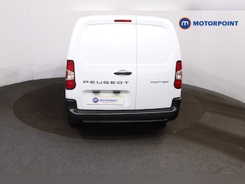 Used Peugeot Partner 2024 for sale - 76576135: Photo