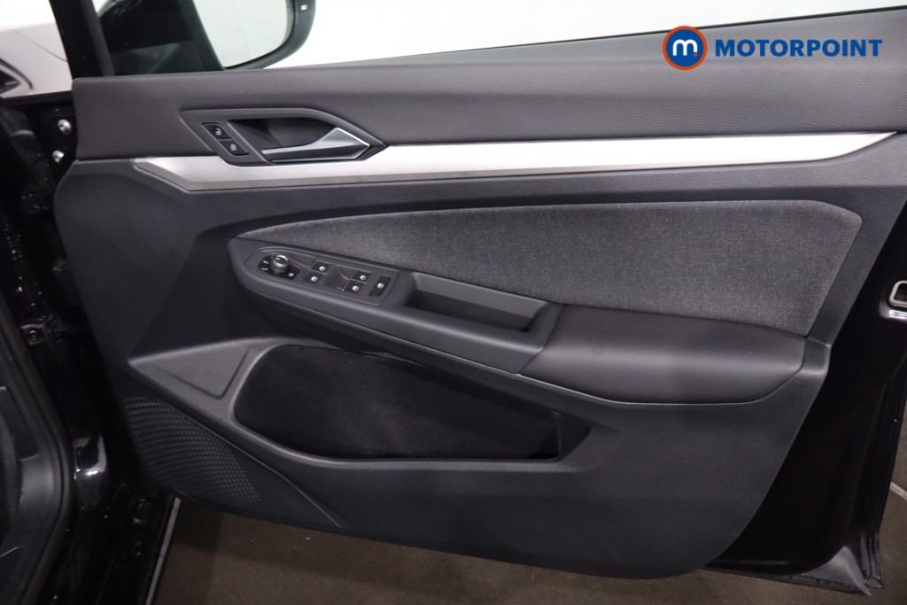 Used Volkswagen Golf 2023 for sale - 77529695: Photo 32