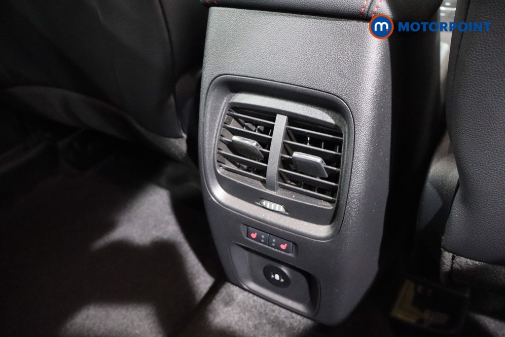 Used Ford Kuga 2024 for sale - 76638318: Photo 37