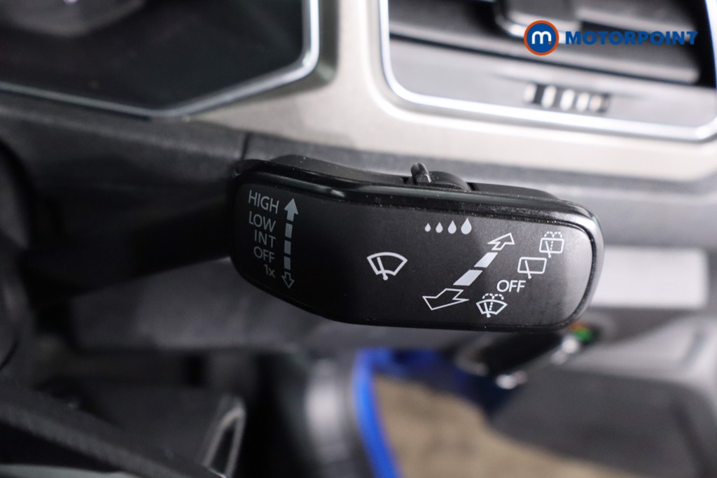 Used Volkswagen T-Roc 2021 for sale - 77904133: Photo 23