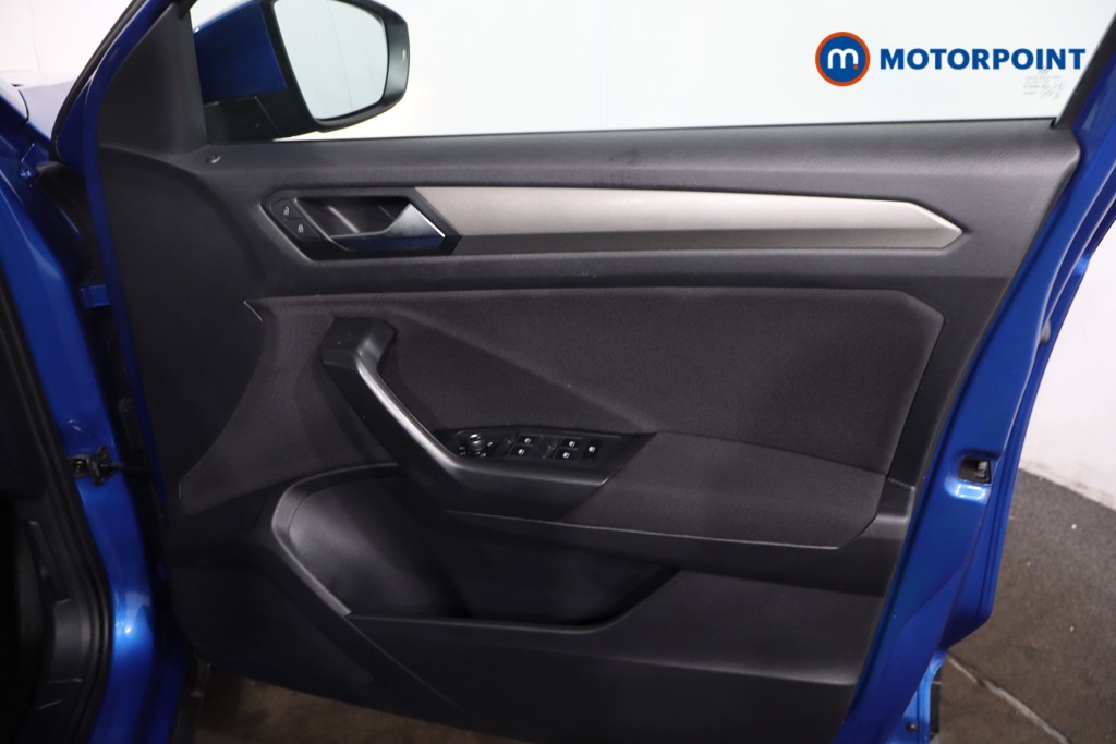 Used Volkswagen T-Roc 2021 for sale - 77904133: Photo 31