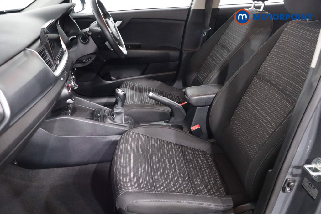 Used Kia Stonic 2023 for sale - 76449919: Photo 12