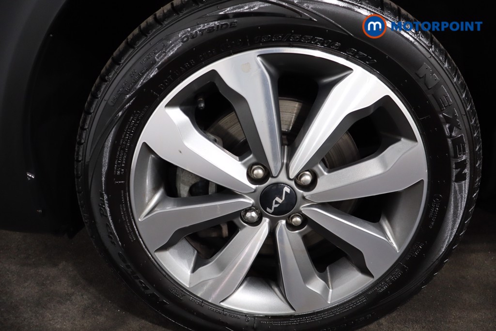 Used Kia Stonic 2023 for sale - 76449919: Photo 19