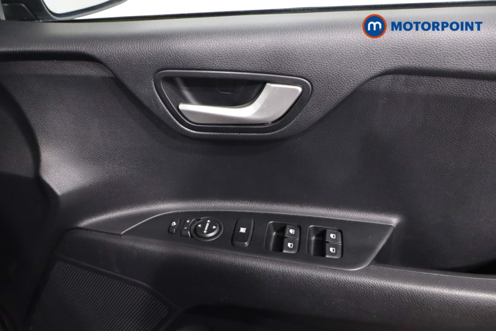 Used Kia Stonic 2023 for sale - 76449919: Photo 29