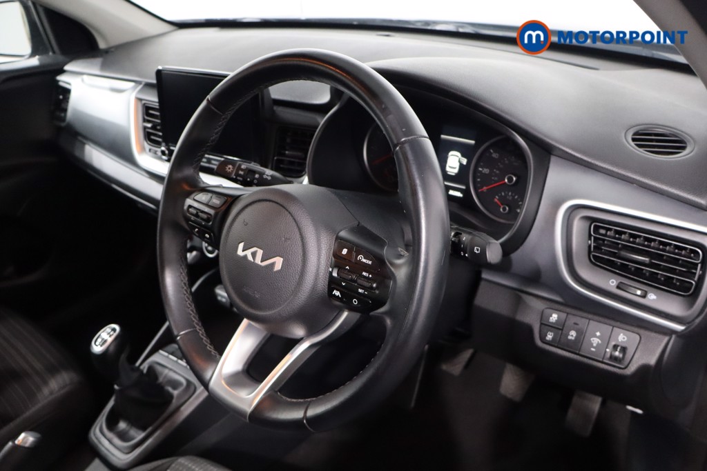 Used Kia Stonic 2023 for sale - 76449919: Photo 30