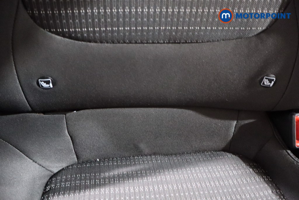 Used Kia Stonic 2023 for sale - 76449919: Photo 32