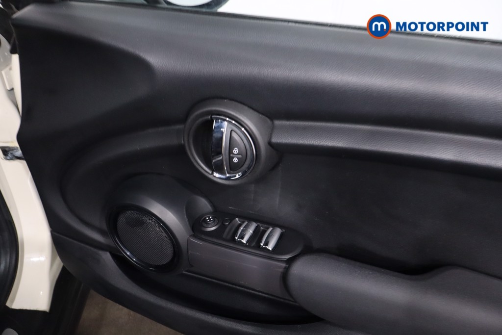 Used MINI Convertible 2019 for sale - 77819916: Photo 33