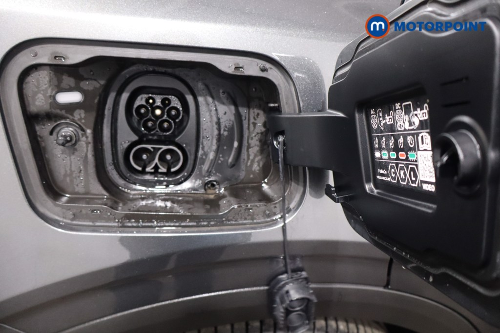 Used Ford Explorer 2025 for sale - 76413006: Photo 41