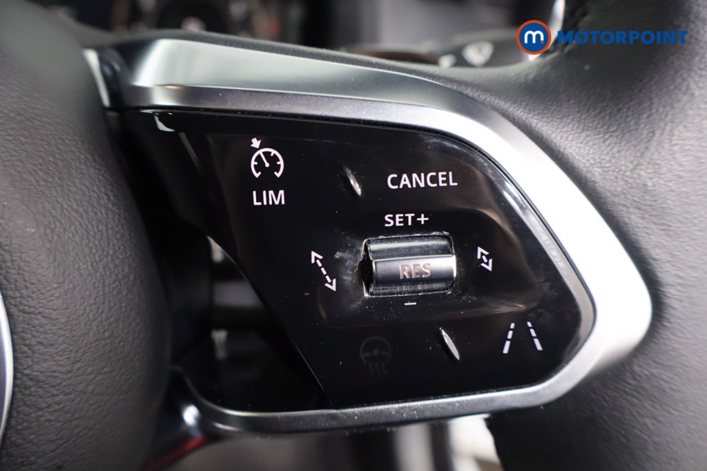 Used Jaguar XE 2024 for sale - 76723338: Photo 16