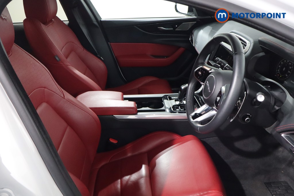 Used Jaguar XE 2024 for sale - 76723338: Photo 31