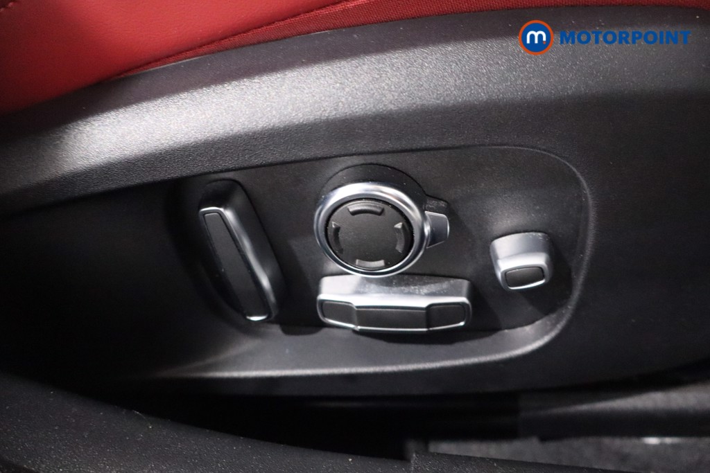 Used Jaguar XE 2024 for sale - 76723338: Photo 32