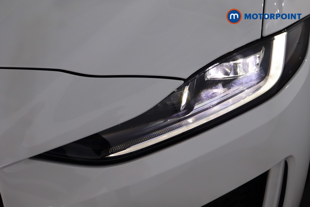 Used Jaguar XE 2024 for sale - 76723338: Photo 40