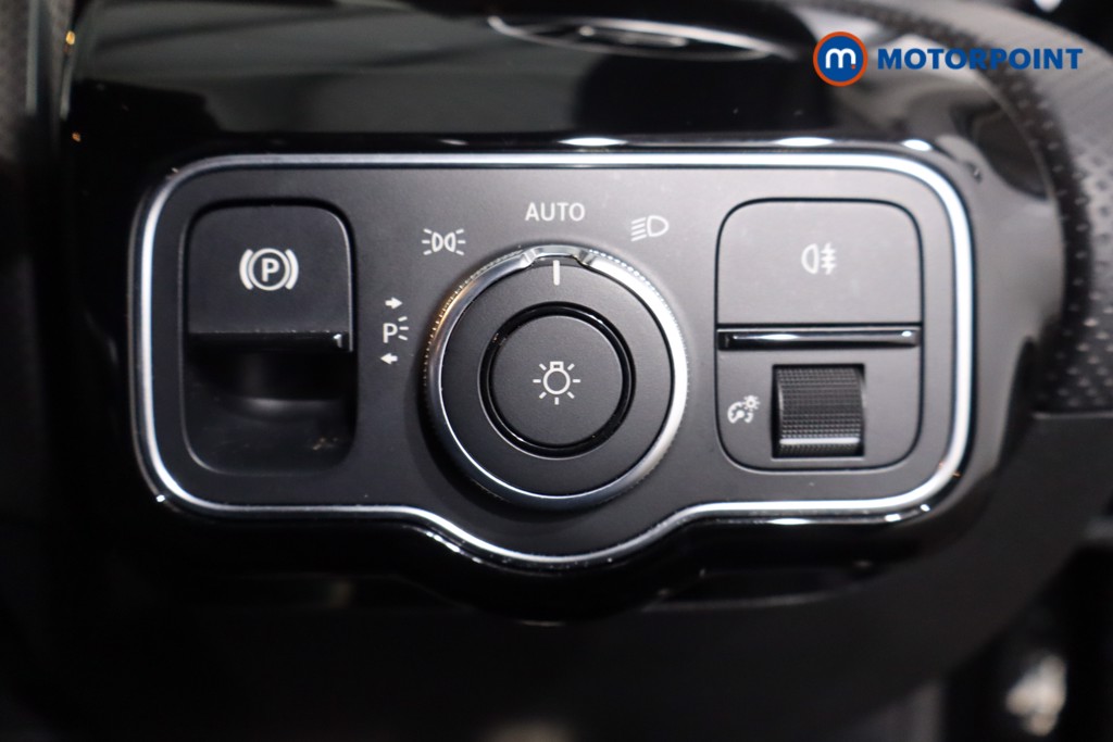 Used Mercedes-Benz A-Class 2021 for sale - 76412976: Photo 30