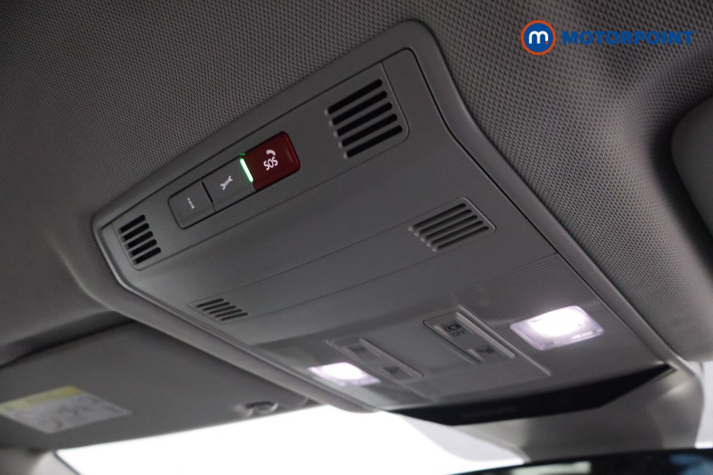 Used Volkswagen T-Roc 2023 for sale - 77946489: Photo 30