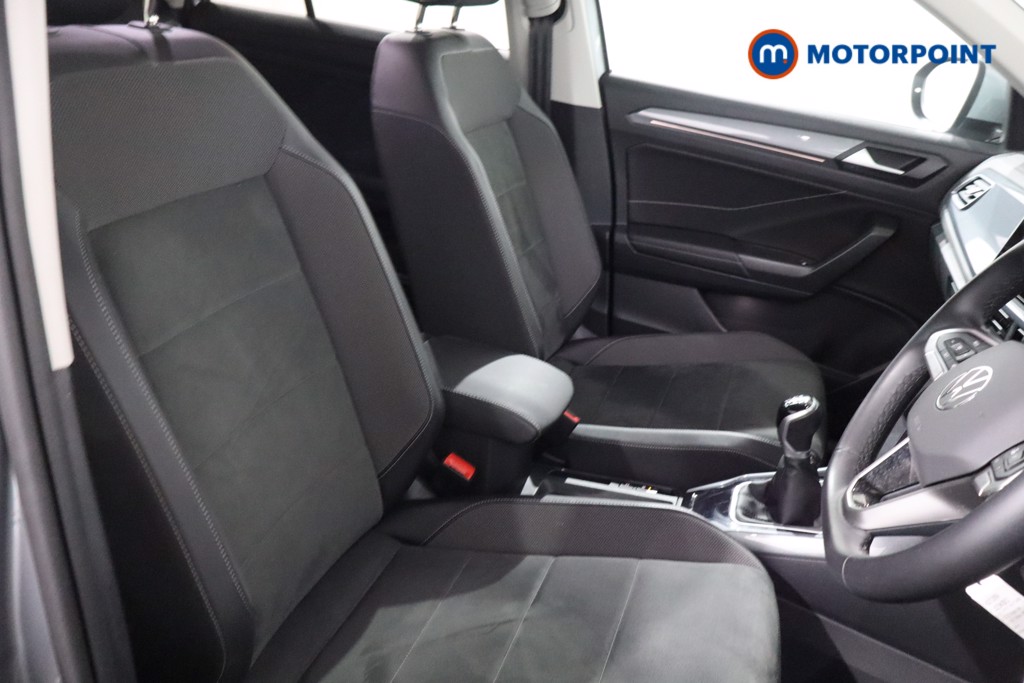 Used Volkswagen T-Roc 2023 for sale - 77946489: Photo 31