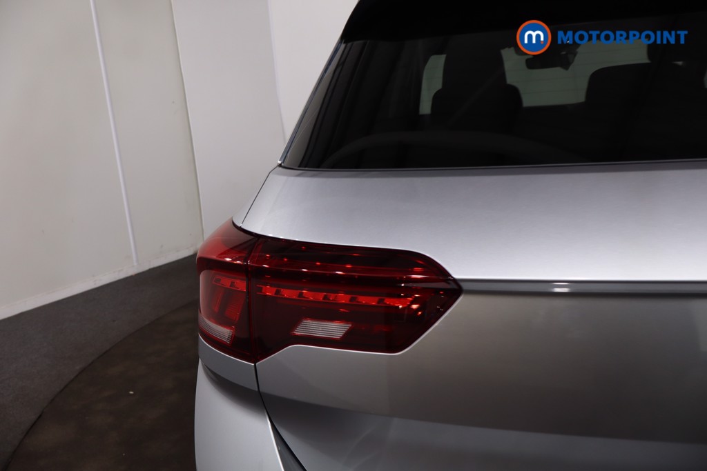 Used Volkswagen T-Roc 2023 for sale - 77946489: Photo 44