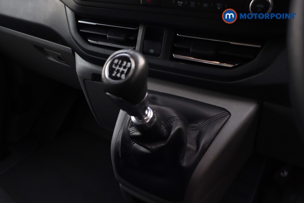 Used Ford Transit Custom 2024 for sale - 78037983: Photo 24