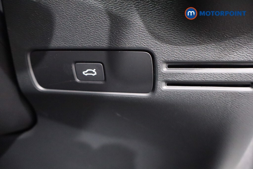 Used Volvo C40 2024 for sale - 77093497: Photo 27