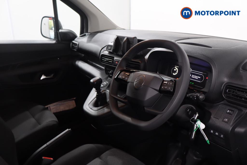 Used Citroen Berlingo 2025 for sale - 76862632: Photo 9