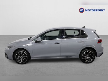 Used Volkswagen Golf 2023 for sale - 77275041: Photo