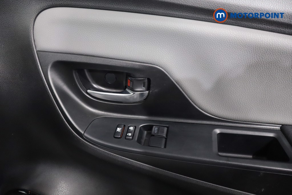 Used Toyota Yaris 2019 for sale - 76577629: Photo 18