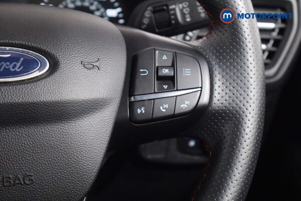 Used Ford Focus 2020 for sale - 76157623: Photo 16
