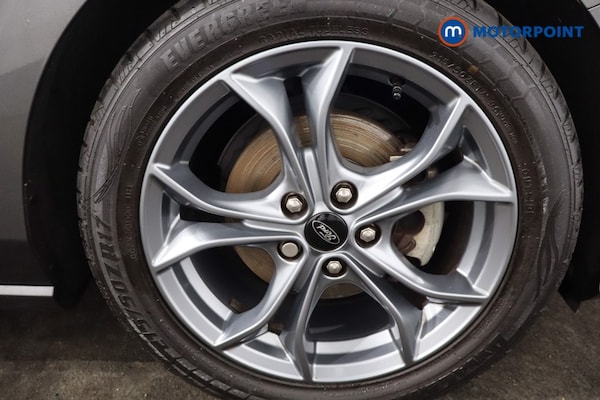 Used Ford Focus 2020 for sale - 76157623: Photo 18