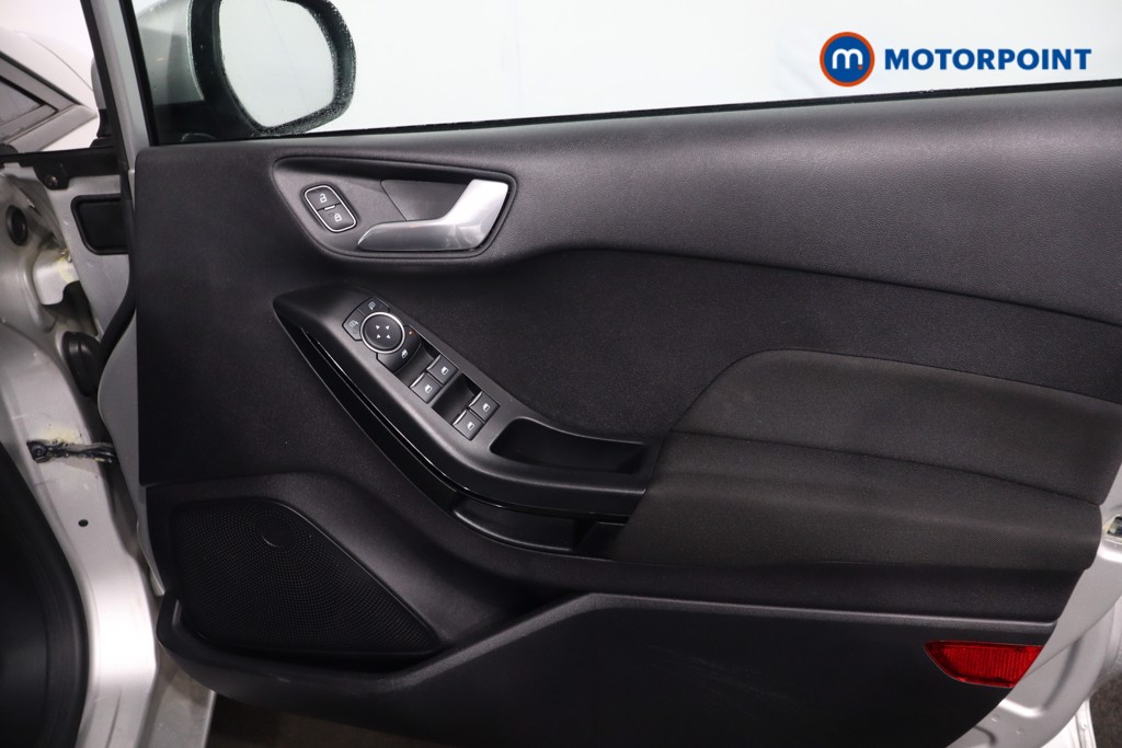 Used Ford Fiesta 2019 for sale - 77194788: Photo 31