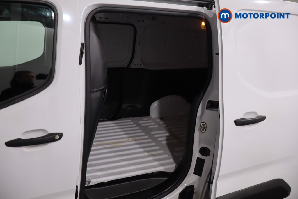 Used Peugeot Partner 2025 for sale - 77741142: Photo 13