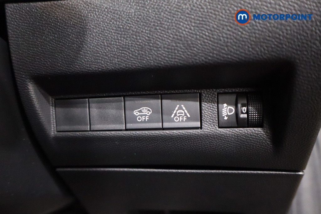 Used Peugeot 208 2023 for sale - 77136541: Photo 25