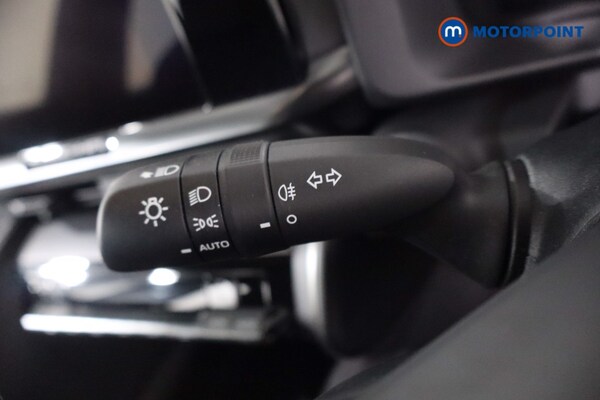 Used Toyota C-HR 2024 for sale - 76036409: Photo 25
