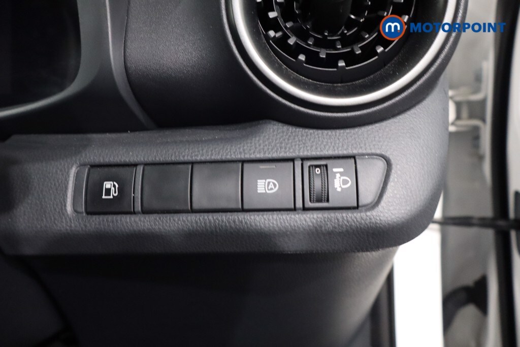 Used Toyota C-HR 2024 for sale - 76036409: Photo 29