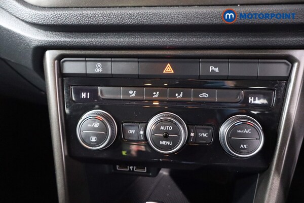 Used Volkswagen T-Roc 2020 for sale - 76076839: Photo 23